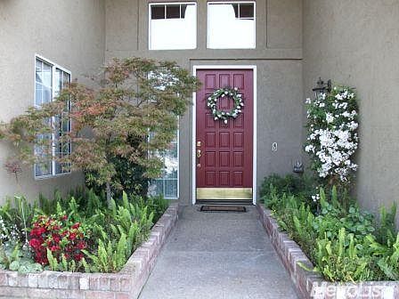 3rd image of 2328 Grenoble Dr