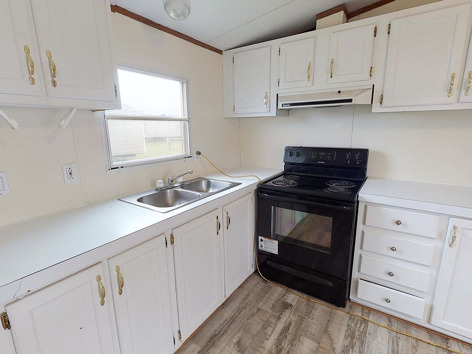 1st image of 244 McAdam Dr