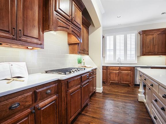 3rd image of 11447 Mirage Ln