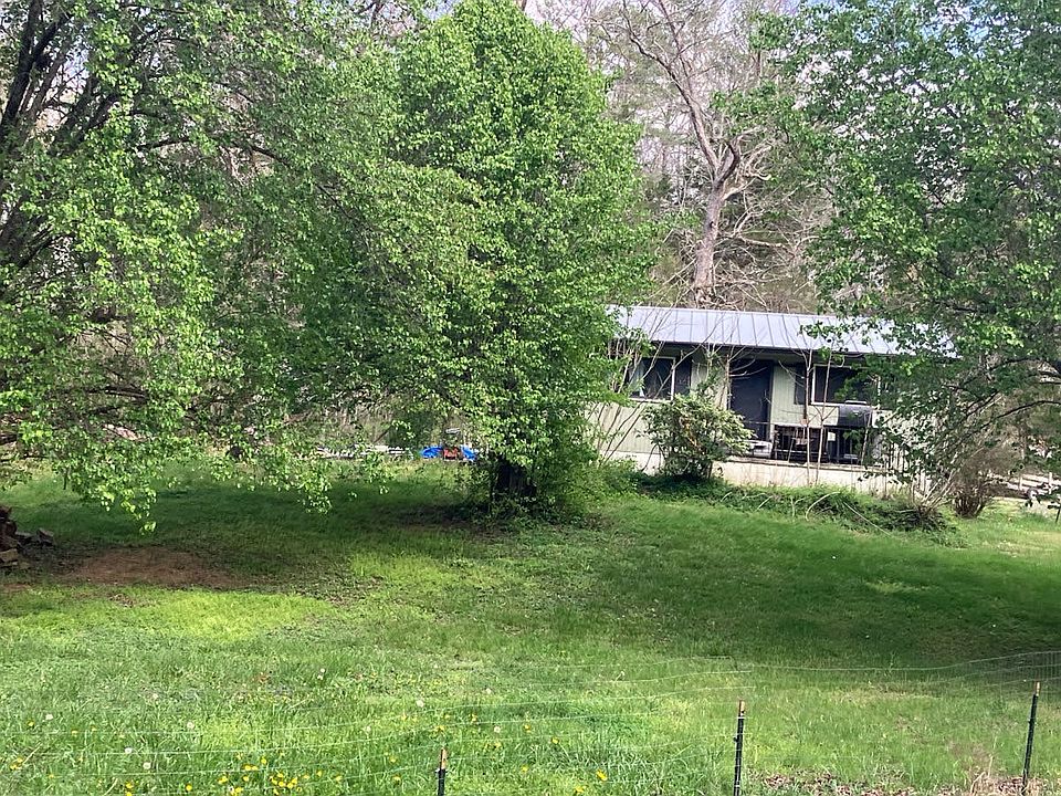 1st image of 228 Laurel Valley Rd