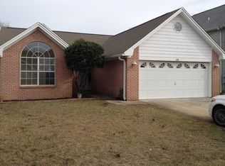 430 Sandy Ridge Cir, Mary Esther, FL 32569