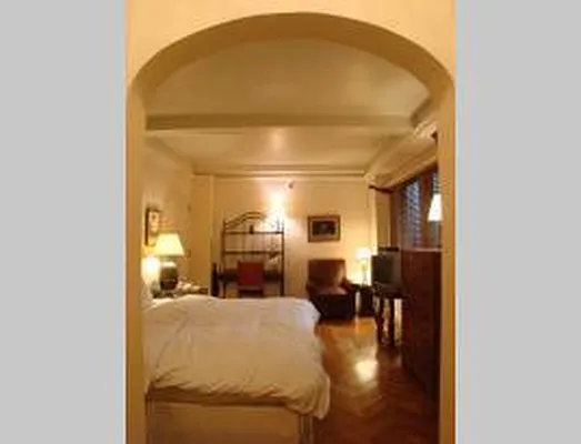 Rented by Nest Seekers International | media 2