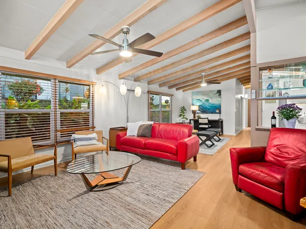 99-755 Hukaa St, Aiea, HI 96701