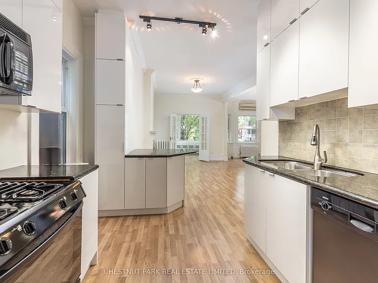 43 Elm Ave #2 — Photo 3