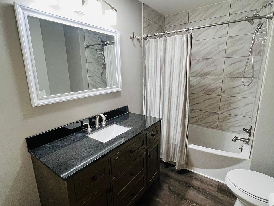 1st image of 2239 Carabel Ave