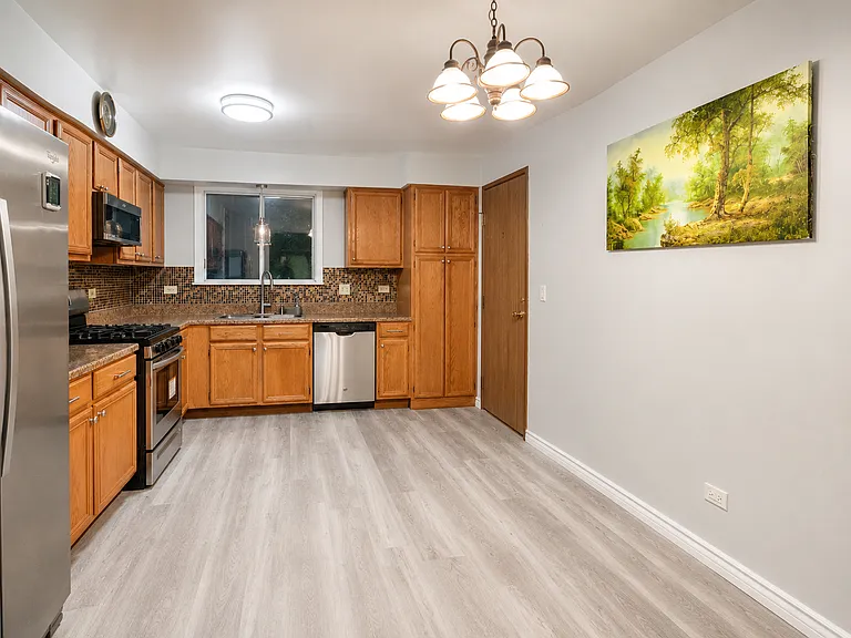 1520 N River West Ct #2B — Photo 8