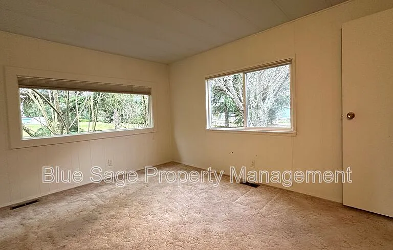 241 Evans Rd — Photo 9
