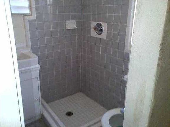 3rd image of 712 3rd Ave N