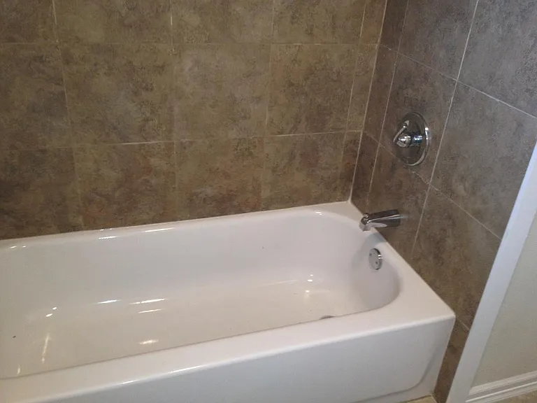 General Shower Tub