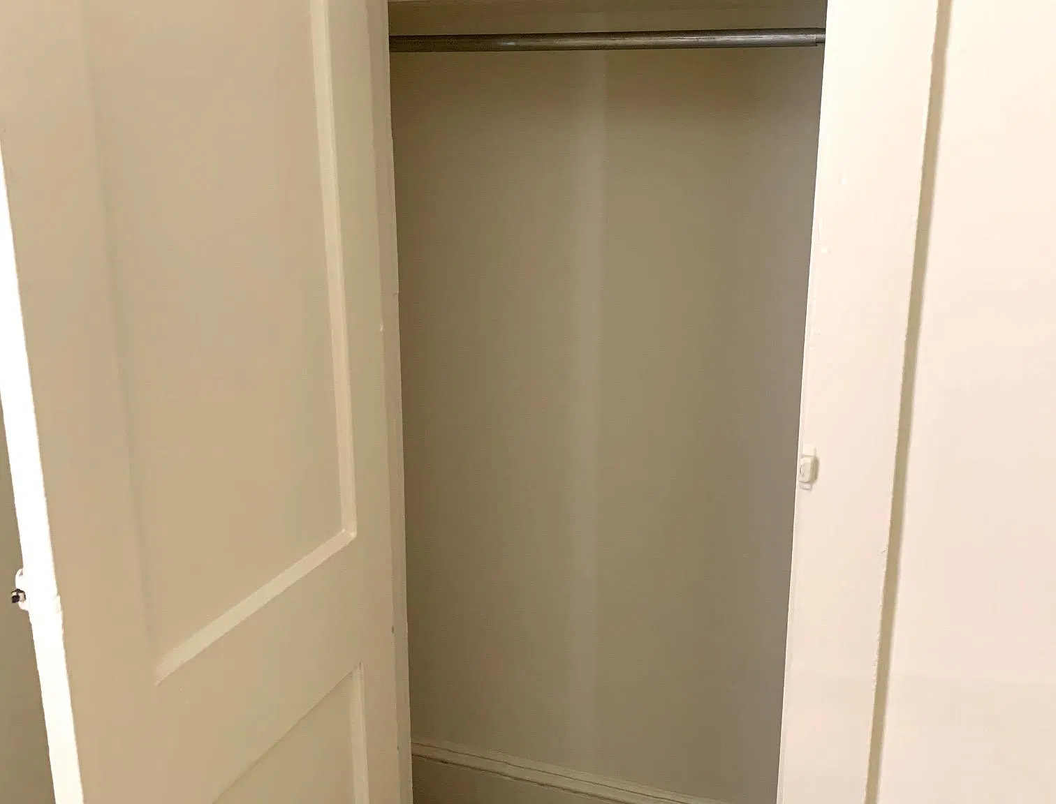 3 bed, 1100 sqft, $1,420 — Photo 4