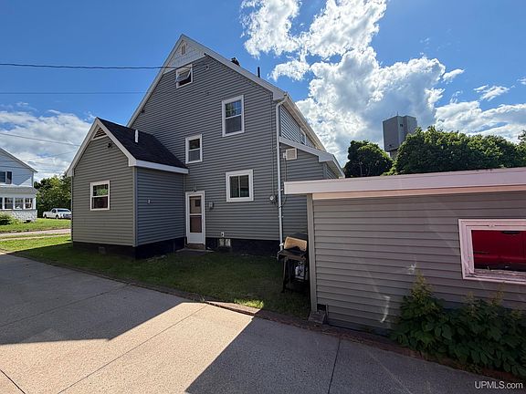5th image of 326 W Ridge St