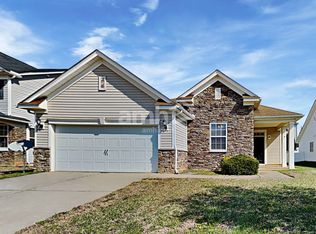 99 Averasboro Dr, Clayton, NC 27520