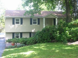 65 Shore Rd, Andover, NJ 07821