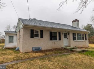 709 Hollow Rd, Phoenixville, PA 19460