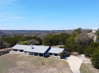 335 Roundabout Ln, Kerrville, TX 78028