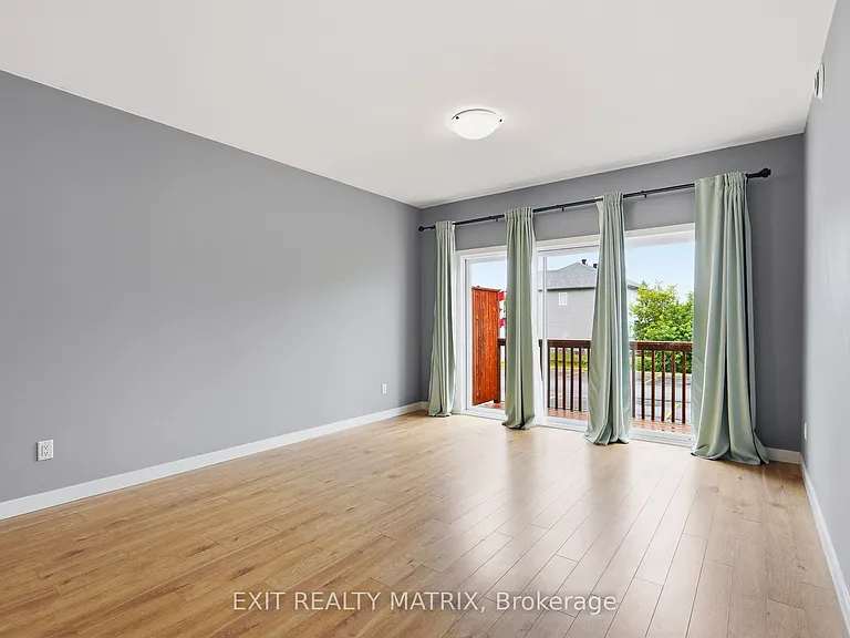 49 Cambridge St — Photo 13