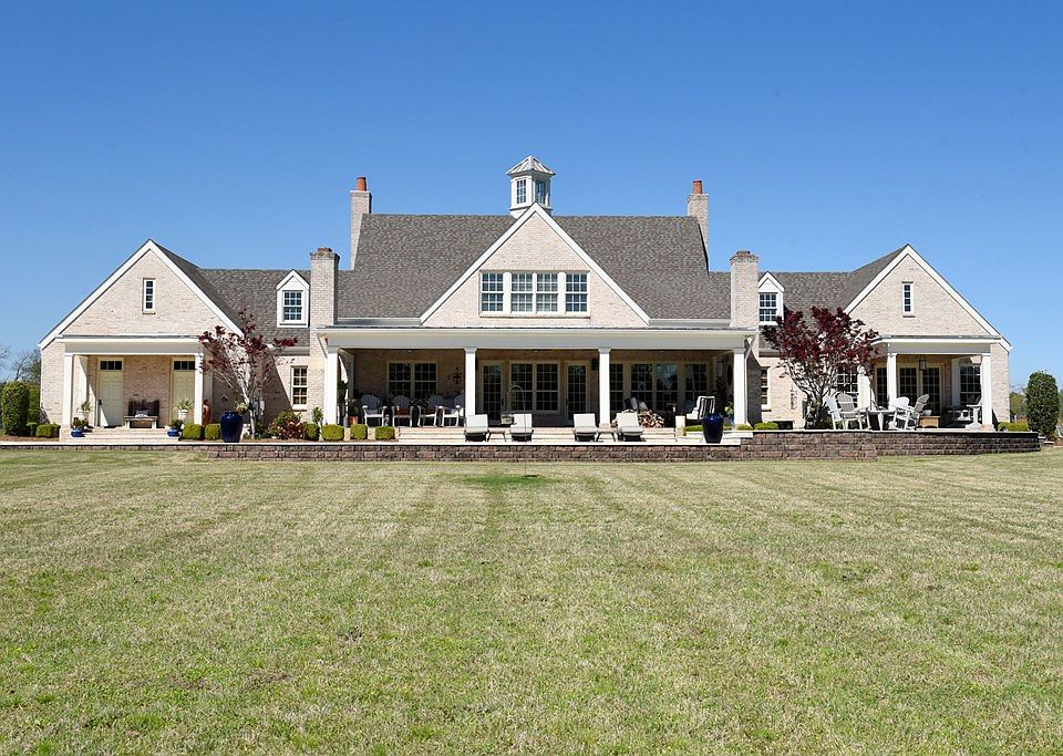 810 Woods Rd, Headland, AL 36345 Zillow