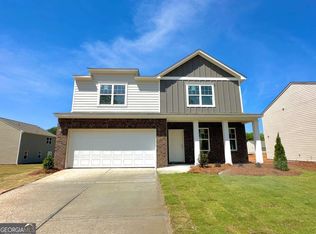 33 Heartland Dr, Dallas, GA 30157
