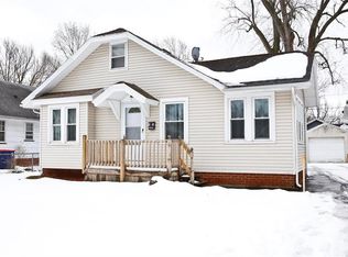 49 Lakewood Dr, Rochester, NY 14616