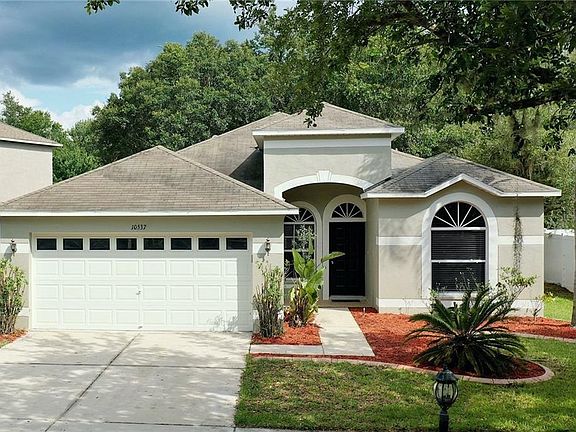 2nd image of 10537 Lucaya Dr