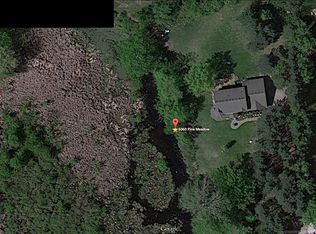 6060 Pine Mdw, West Bloomfield, MI 48324