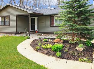 15484 Cricket St, Spring Lake, MI 49456