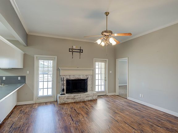 5th image of 4930 Beechwood Hills Dr