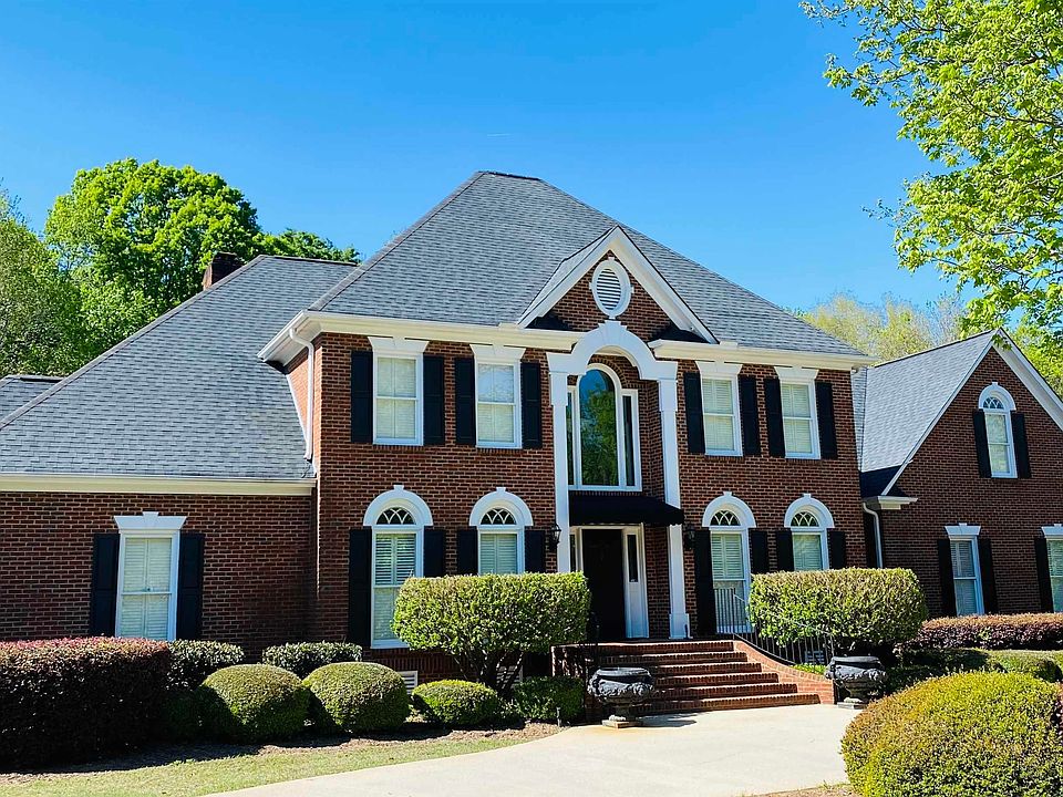 1st image of 212 Northbrook Way