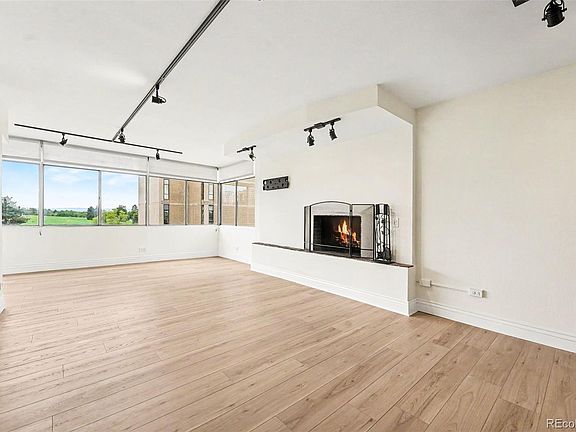 5th image of 1313 N Williams Street #705