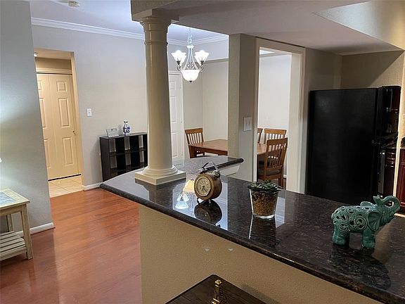 4th image of 2255 Braeswood Park Dr APT 331