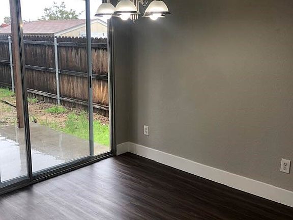 5th image of 23381 Challis Ct