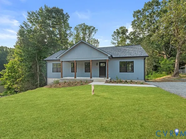 16663 Braswell St, Bowling Green, VA 22427