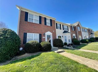 101 Queensberry Ct, Greensboro, NC 27405