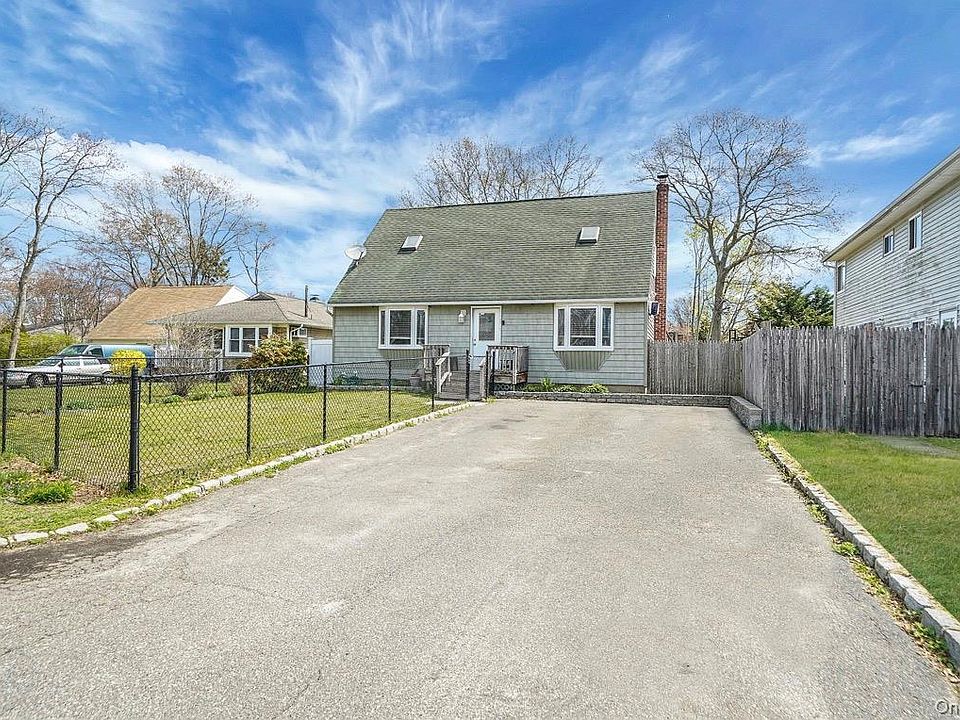 1st image of 15 Maplewood Drive