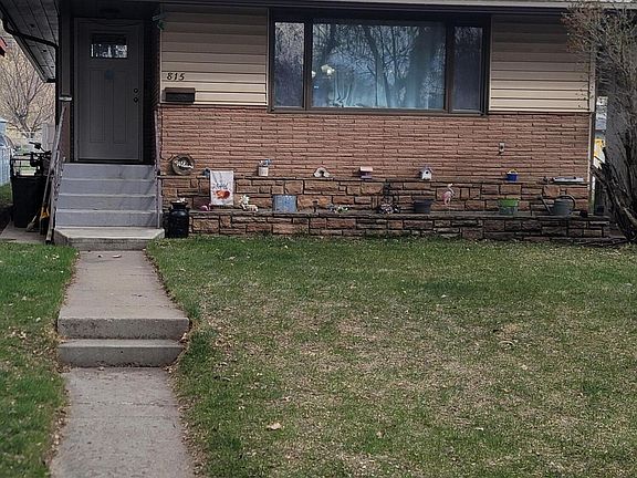 2nd image of 815 6th Ave