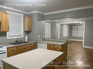 3018 S Hanson Ave, Milwaukee, WI 53207