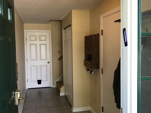 5th image of 10237 Orchard Hill Ln