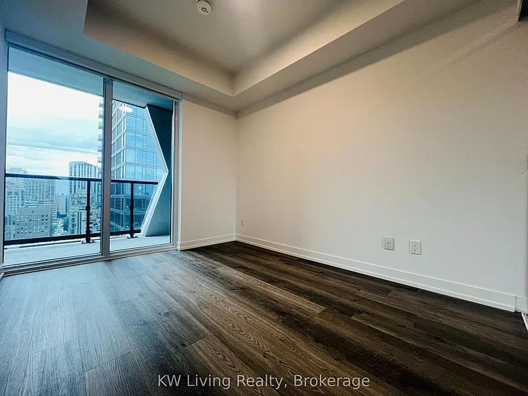771 Yonge St #1902 — Photo 5