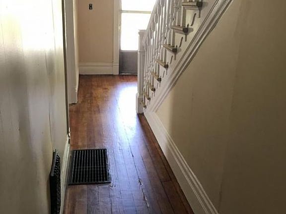 5th image of 313 S 4th St