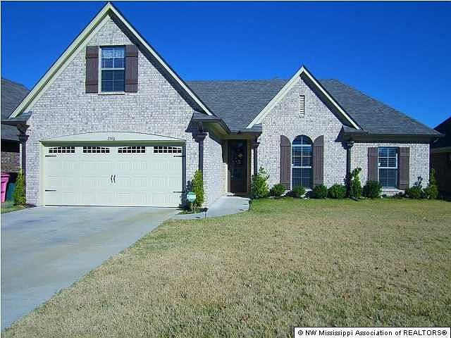 1st image of 2590 Russum Dr