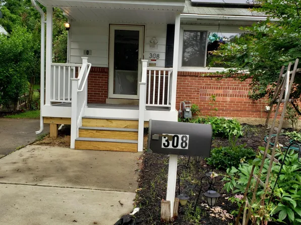 308 Clagett Dr, Rockville, MD 20851