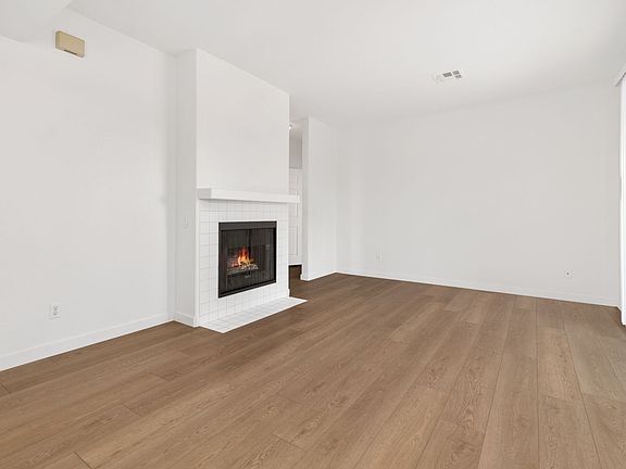 5th image of 10868 Sabre Hill Dr