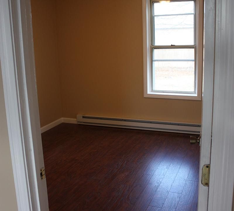 2nd image of 766 King Philip St #2