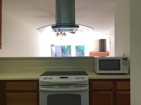 5th image of 165 E Okeefe St APT 26