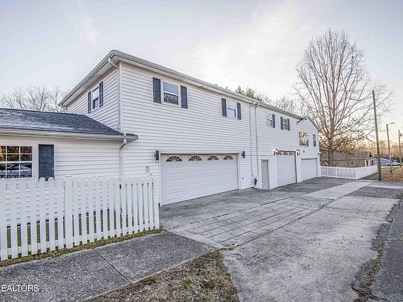 5th image of 400 Furnace Ave
