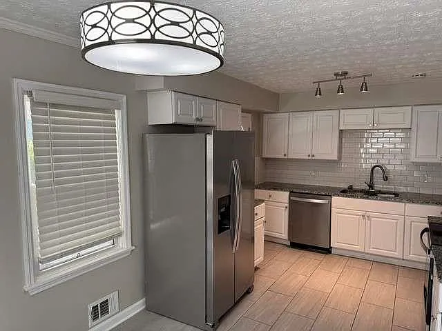 1307 Lorenzo Dr SW #A — Photo 7