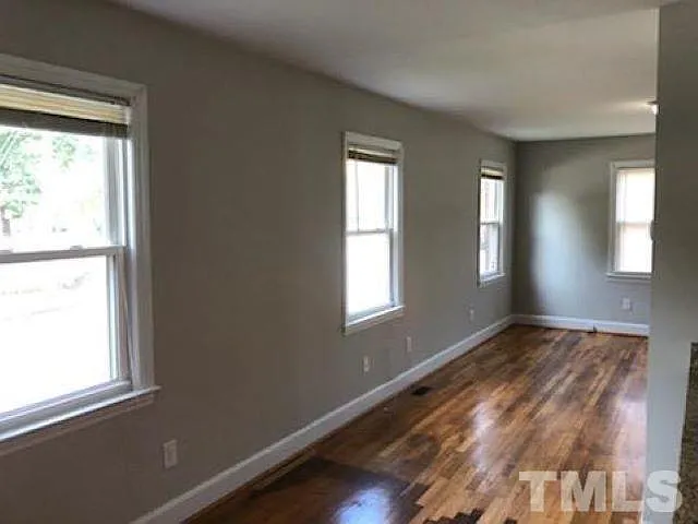 133 S Tarboro St — Photo 6