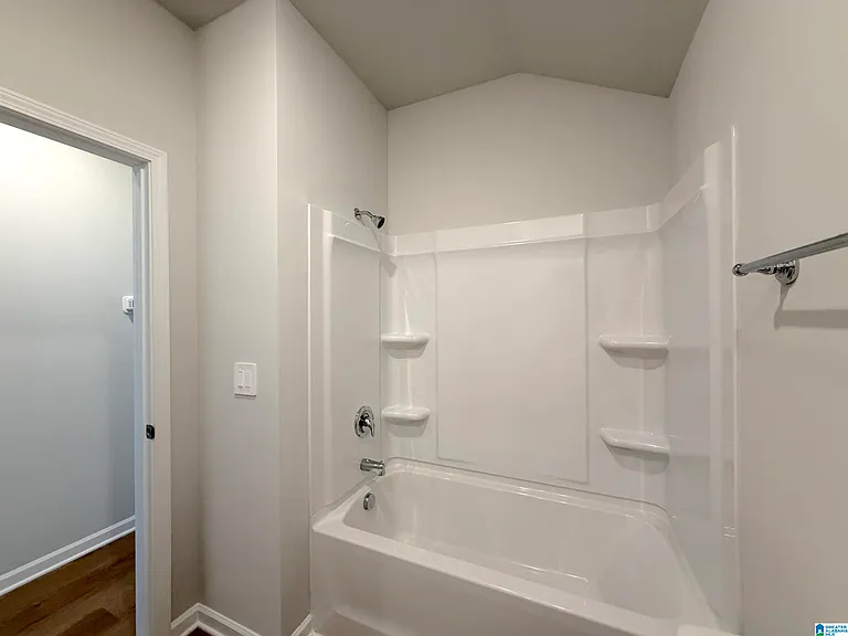 101 Olde Savannah Way — Photo 16
