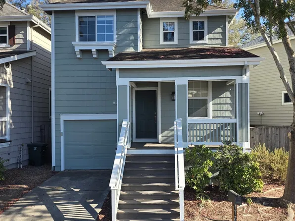 116 McNear Cir, Petaluma, CA 94952