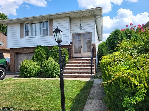 2 Gilbert Ave Photo 1